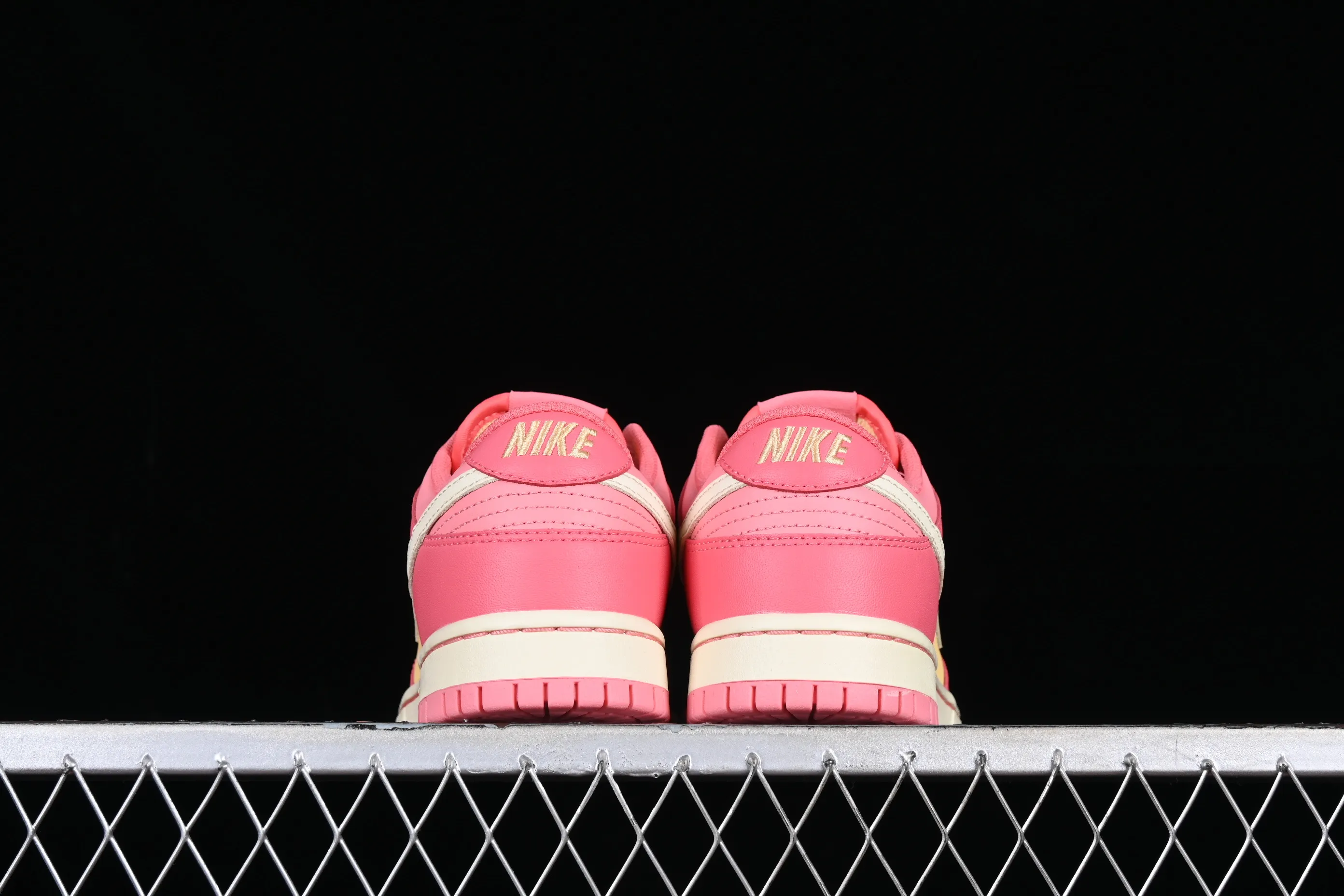 All categories Nk SB Dunk series Nk SB Dunk Low low-top sneakers Nk Dunk Low "Rose Orange" strawberry milkshake pink orange SB low-top retro trendy non-slip low-top sneakers DH9765-200